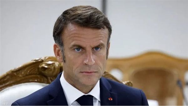 بعد اشتعال فتيل الحرب.. ماذا قال الرئيس الفرنسي عن محاولة تغيير النظام في إيران بالقوة؟ بعد اشتعال فتيل الحرب.. ماذا قال الرئيس الفرنسي عن محاولة تغيير النظام في إيران بالقوة؟