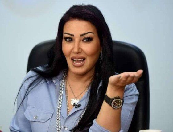 «زهقتني في عيشتي».. سمية الخشاب توجه رسالة لـ إعلامي لبناني «زهقتني في عيشتي».. سمية الخشاب توجه رسالة لـ إعلامي لبناني
