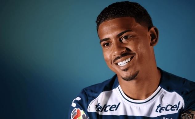 كأس العالم للأندية.. مهاجم باتشوكا يرفع راية التحدي قبل مواجهة ريال مدريد كأس العالم للأندية.. مهاجم باتشوكا يرفع راية التحدي قبل مواجهة ريال مدريد