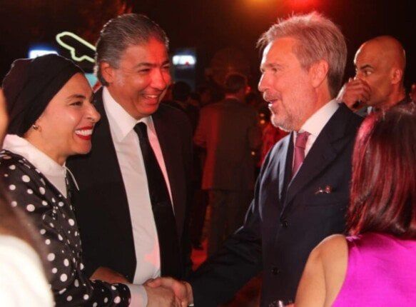 المستشار سامح عبد الحكم وحرمه منى السيسي ضيف شرف الاحتفال باليوم الوطني الإيطالي المستشار سامح عبد الحكم وحرمه منى السيسي ضيف شرف الاحتفال باليوم الوطني الإيطالي
