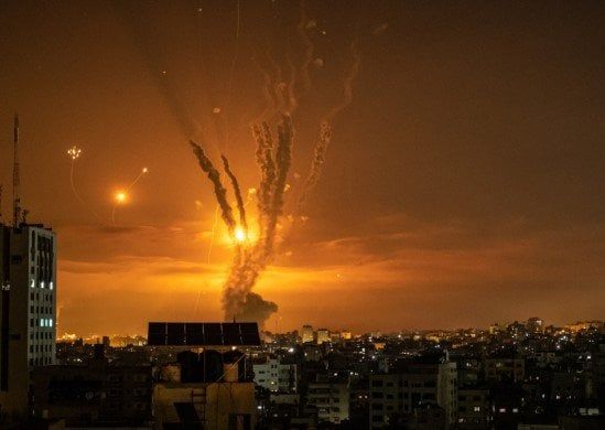 الحرس الثوري الإيراني يستهدف قواعد جوية إسرائيلية الحرس الثوري الإيراني يستهدف قواعد جوية إسرائيلية