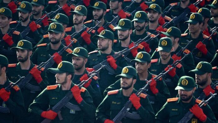 الدفاع الإيراني: قواتنا لديها ما تحتاجه لمواجهة إسرائيل عدة سنوات الدفاع الإيراني: قواتنا لديها ما تحتاجه لمواجهة إسرائيل عدة سنوات
