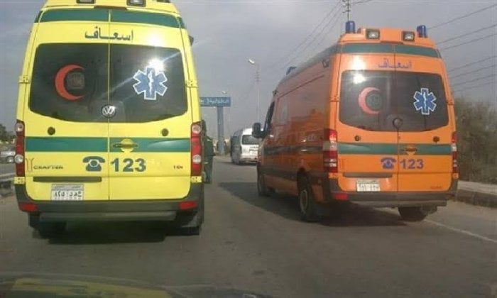 بينهم 4سيدات.. إصابة 8 أشخاص انقلب بيهم تروسيكل بشبراخيت البحيرة بينهم 4سيدات.. إصابة 8 أشخاص انقلب بيهم تروسيكل بشبراخيت البحيرة
