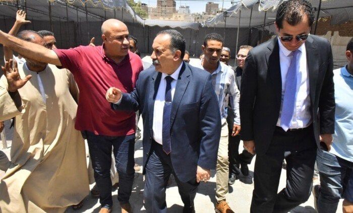 محافظ أسيوط يتفقد اللمسات النهائية للسوق الحضري الجديد استعدادًا لافتتاحه محافظ أسيوط يتفقد اللمسات النهائية للسوق الحضري الجديد استعدادًا لافتتاحه