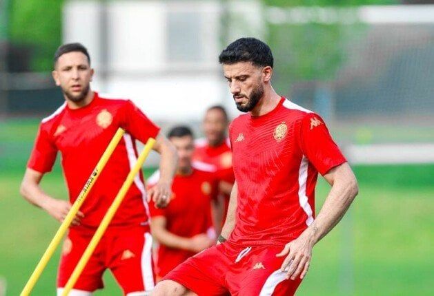 عمر السومة يشارك في تدريبات الوداد استعدادًا لمواجهة يوفنتوس بالمونديال عمر السومة يشارك في تدريبات الوداد استعدادًا لمواجهة يوفنتوس بالمونديال