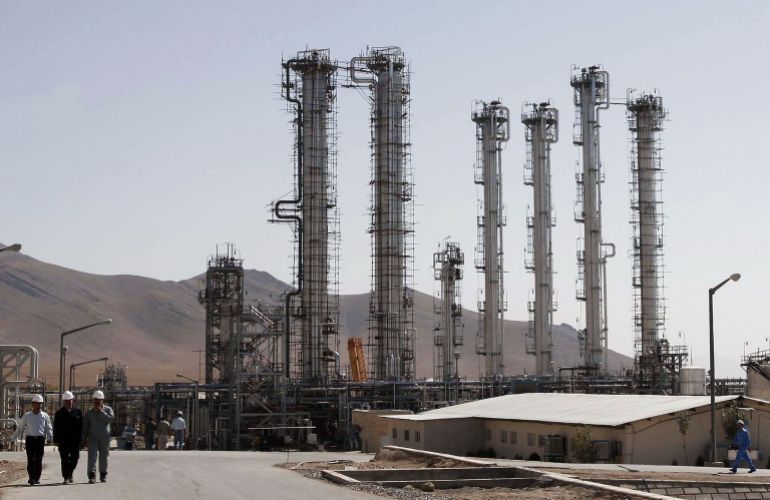 ARAK, IRAN - OCTOBER 27: Iran's controversial heavy water production facility is seen in this general view, October 27, 2004 at Arak, south of the Iranian capital Tehran. Iran said Wednesday that the plant will go online within a month despite international pressure to suspend such nuclear-related activities. (Photo by Majid Saeedi/Getty Images)