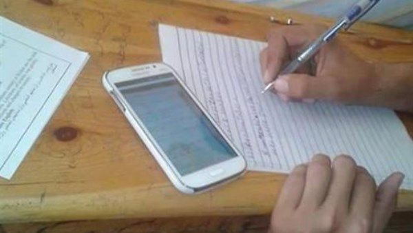 كيف ستعاقب التعليم مصوري امتحان عربي الثانوية العامة ؟ .. تفاصيل كاملة كيف ستعاقب التعليم مصوري امتحان عربي الثانوية العامة ؟ .. تفاصيل كاملة