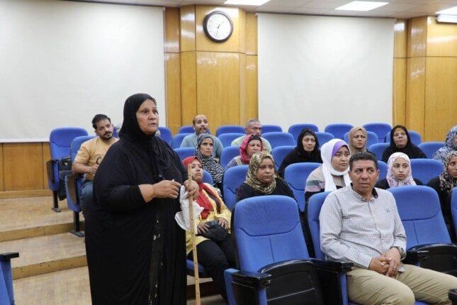 محافظ المنيا يتدخل شخصيًا.. إخلاء فوري لعمارة آيلة للسقوط بالحبشي وتوفير سكن بديل ودعم مالي للمتضررين محافظ المنيا يتدخل شخصيًا.. إخلاء فوري لعمارة آيلة للسقوط بالحبشي وتوفير سكن بديل ودعم مالي للمتضررين