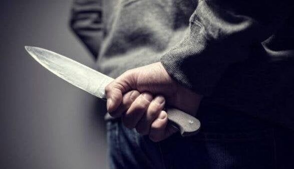 مقتل مزارع وإصابة إثنين بسبب خلافات على الميراث بمركز الوقف مقتل مزارع وإصابة إثنين بسبب خلافات على الميراث بمركز الوقف