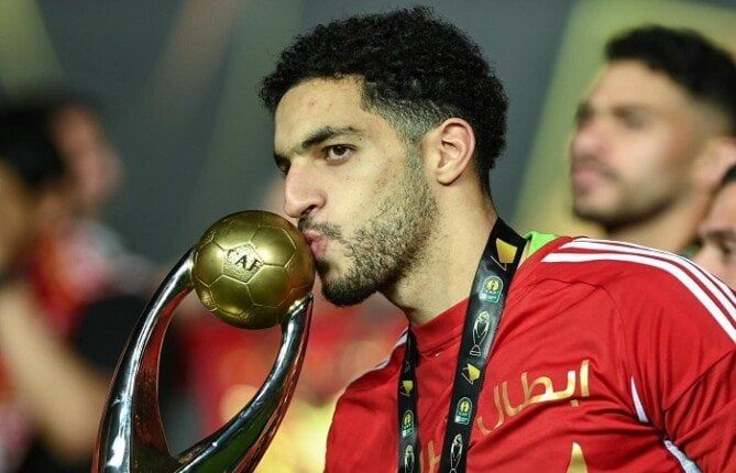 مصطفى شوبير: نعد جماهير الأهلي بتقديم أفضل ما لدينا أمام بورتو مصطفى شوبير: نعد جماهير الأهلي بتقديم أفضل ما لدينا أمام بورتو