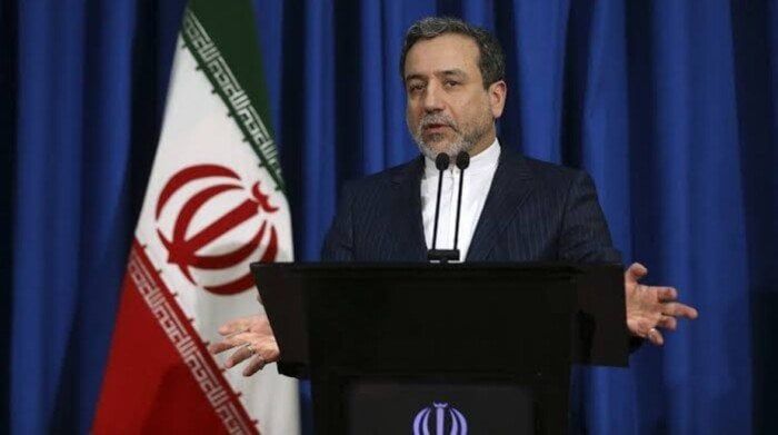 عراقجي: الهجوم الصاروخي على قاعدة العديد العسكرية جاء ردا على العدوان الأمريكي عراقجي: الهجوم الصاروخي على قاعدة العديد العسكرية جاء ردا على العدوان الأمريكي