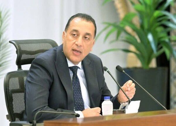 «مدبولي» يؤكد حرص الدولة على توفير متطلبات العملية الإنتاجية «مدبولي» يؤكد حرص الدولة على توفير متطلبات العملية الإنتاجية