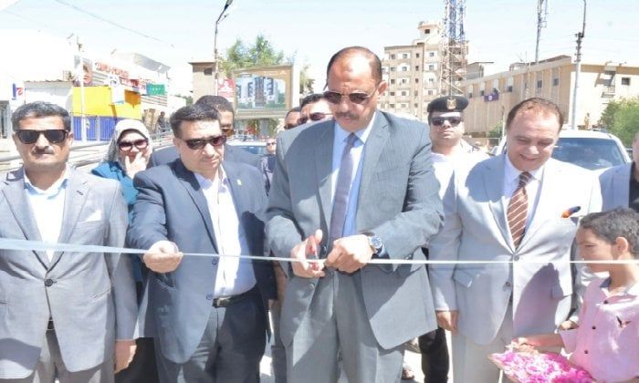 محافظ سوهاج يفتتح سوق اليوم الواحد بمدينة طهطا ويوجه باستمراره حتى ظهر الجمعة القادم محافظ سوهاج يفتتح سوق اليوم الواحد بمدينة طهطا ويوجه باستمراره حتى ظهر الجمعة القادم