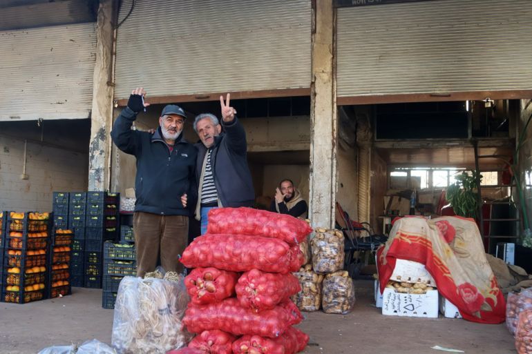 عودة النشاط التجاري إلى أسواق مدينة درعا المصدر : الوكالة العربية السورية للأنباء سانا