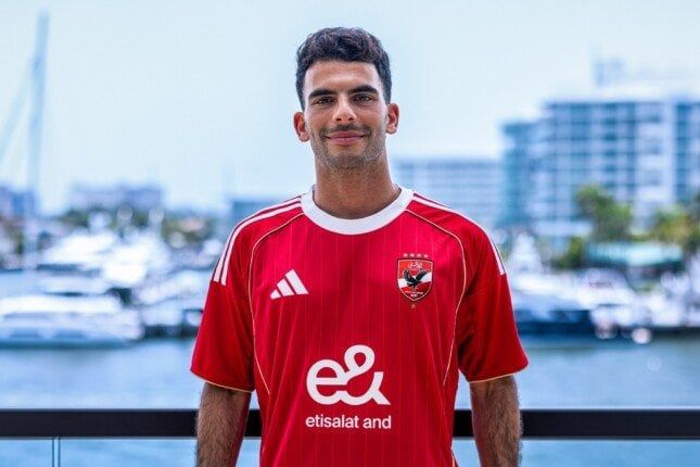 «الاستئناف» تحيل شكوى الزمالك ضد الأهلي وزيزو إلى «شئون اللاعبين» «الاستئناف» تحيل شكوى الزمالك ضد الأهلي وزيزو إلى «شئون اللاعبين»