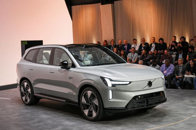 FILE PHOTO: Volvo EX90, the company's new electric SUV, is unveiled during a launch event in Stockholm, Sweden November 9, 2022. Anders Wiklund/TT News Agency/via REUTERS ATTENTION EDITORS - THIS IMAGE WAS PROVIDED BY A THIRD PARTY. SWEDEN OUT. NO COMMERCIAL OR EDITORIAL SALES IN SWEDEN./File Photo
