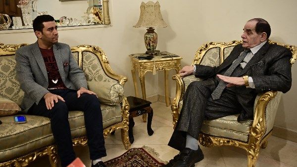 فقيه دستوري يكشف عن مقترح عادل للمالك والمستأجر لحل أزمة قانون الإيجار القديم فقيه دستوري يكشف عن مقترح عادل للمالك والمستأجر لحل أزمة قانون الإيجار القديم