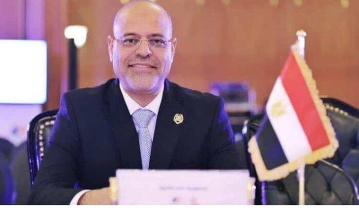 وزير العمل يتابع حادث المنوفية ويوجه بسرعة صرف التعويضات لـ أسر المتوفين وزير العمل يتابع حادث المنوفية ويوجه بسرعة صرف التعويضات لـ أسر المتوفين