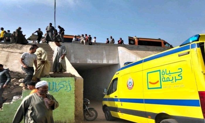طوارئ بمستشفيات المنوفية للتعامل مع حادث الطريق الإقليمي طوارئ بمستشفيات المنوفية للتعامل مع حادث الطريق الإقليمي