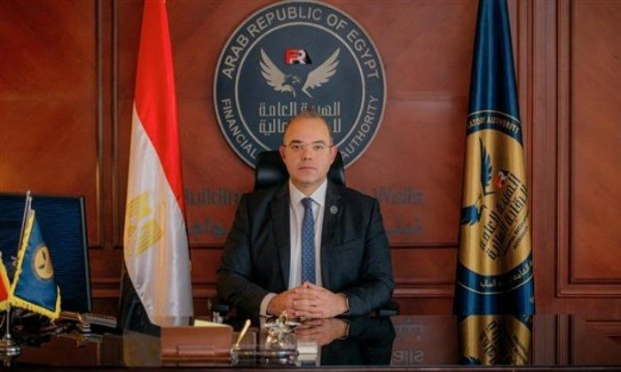 رئيس الرقابة المالية يوجّه بصرف 100 ألف جنيه لأسرة كل متوفى بحادث المنوفية رئيس الرقابة المالية يوجّه بصرف 100 ألف جنيه لأسرة كل متوفى بحادث المنوفية