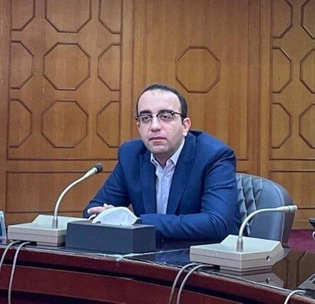 متابعة إجراءات لجنة حصر وتسعير حالات التعديات على أراضي السكة الحديد بالقنطرة شرق متابعة إجراءات لجنة حصر وتسعير حالات التعديات على أراضي السكة الحديد بالقنطرة شرق