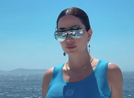 بإطلالة صيفية جذابة.. نسرين طافش تخطف أنظار محبيها «صور» بإطلالة صيفية جذابة.. نسرين طافش تخطف أنظار محبيها «صور»