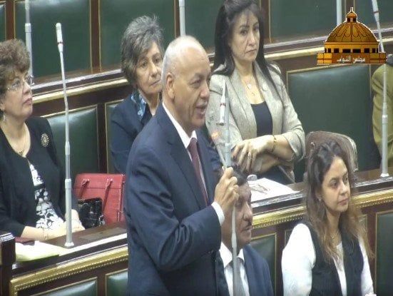 مصطفى بكري يُحذر الحكومة: «الإيجار القديم» يعرض الكيان الوطني للخطر مصطفى بكري يُحذر الحكومة: «الإيجار القديم» يعرض الكيان الوطني للخطر