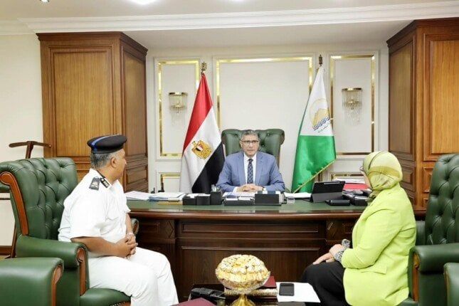 محافظ الجيزة: حملات مفاجئة للكشف عن تعاطي المخدرات بين السائقين محافظ الجيزة: حملات مفاجئة للكشف عن تعاطي المخدرات بين السائقين