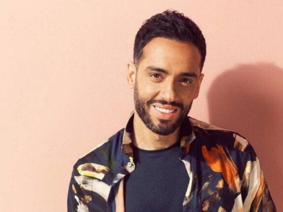 يحمل ألوانا متنوعة.. رامي جمال يعلن طرح ألبومه الجديد «محسبتهاش»I فيديو