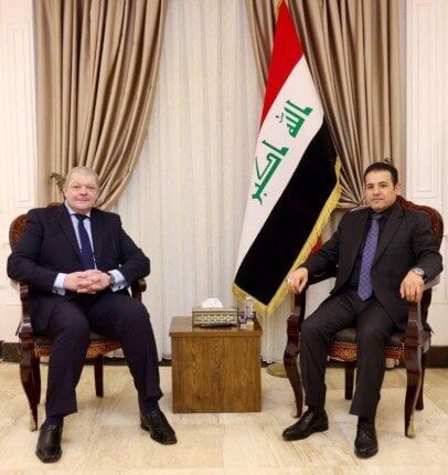 سفير مصر ببغداد يبحث مع مستشار الأمن القومي العراقي التعاون بين البلدين سفير مصر ببغداد يبحث مع مستشار الأمن القومي العراقي التعاون بين البلدين