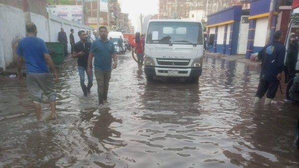 سحب مياه أمطار المنوفية من شوارع المحافظة .. صور