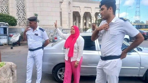 ضواحي بورسعيد يواصل تنفيذ الحملات لإزالة الإشغالات ومخالفات الطريق ضواحي بورسعيد يواصل تنفيذ الحملات لإزالة الإشغالات ومخالفات الطريق