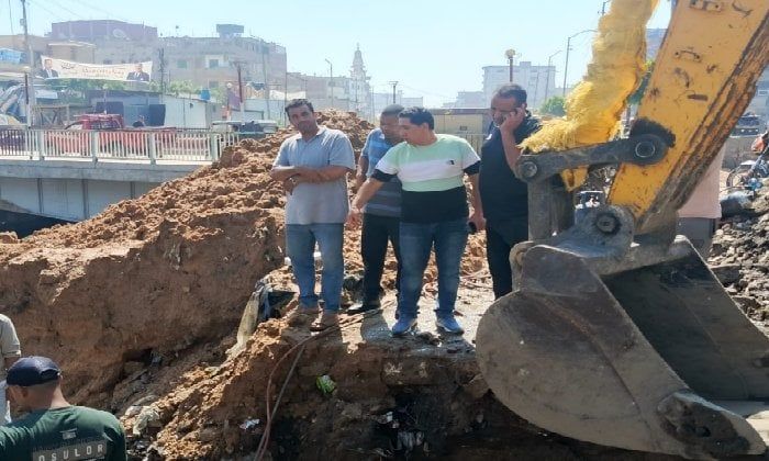 رئيس مياه الشرقية يعلن الإنتهاء من إصلاح كسر خط مياه أبوحماد وضخ المياه رئيس مياه الشرقية يعلن الإنتهاء من إصلاح كسر خط مياه أبوحماد وضخ المياه