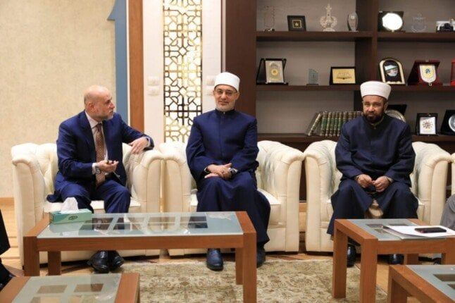 مفتي الجمهورية: «العدوان الغاشم على غزة يمثل جرحًا نازفًا في جسد الأمة كلها» مفتي الجمهورية: «العدوان الغاشم على غزة يمثل جرحًا نازفًا في جسد الأمة كلها»