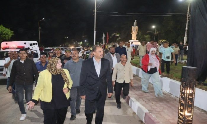 تزامناً مع احتفالات ثورة 30 يونيو.. افتتاح بوابة مدخل مركز ومدينة سوهاج البحري تزامناً مع احتفالات ثورة 30 يونيو.. افتتاح بوابة مدخل مركز ومدينة سوهاج البحري
