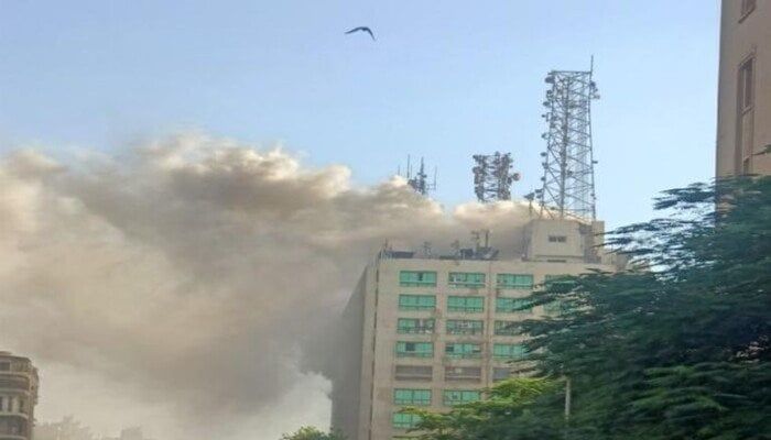 جهاز تنظيم الاتصالات يعلن السيطرة على حريق سنترال رمسيس جهاز تنظيم الاتصالات يعلن السيطرة على حريق سنترال رمسيس