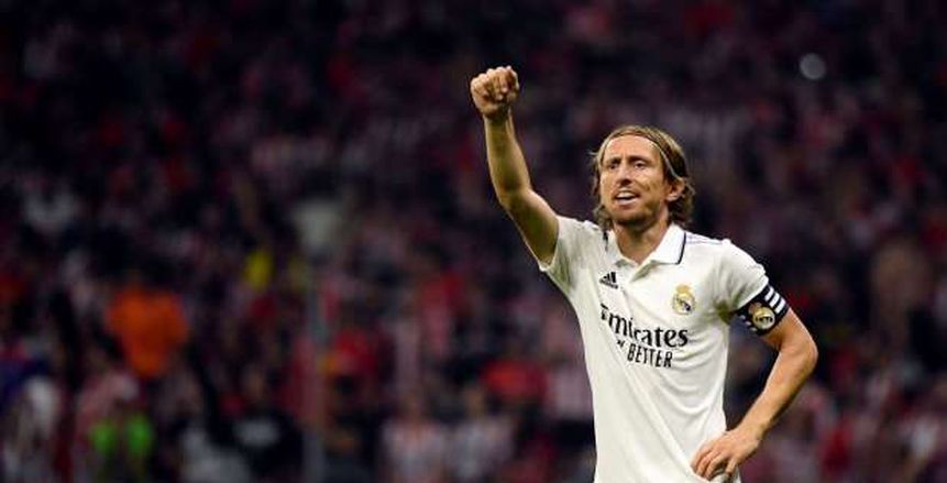 أليجري يعلن انضمام مودريتش إلى ميلان بعد انتهاء كأس العالم للأندية أليجري يعلن انضمام مودريتش إلى ميلان بعد انتهاء كأس العالم للأندية