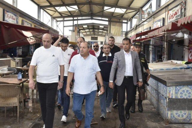 محافظ بورسعيد يتفقد سوق السمك الجديد ويوجه بتكثيف أعمال النظافة محافظ بورسعيد يتفقد سوق السمك الجديد ويوجه بتكثيف أعمال النظافة