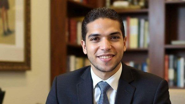 النيابة العامة تقرر إخلاء سبيل صاحب فيديو المتحف المصري الكبير