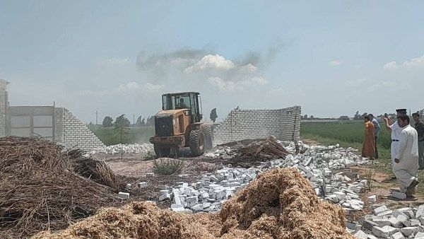 البحيرة: إزالة 88 حالة تعد على أملاك الدولة والأراضي الزراعية بالمحافظة