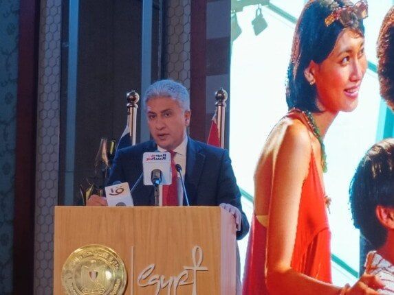 وزير السياحة يطلق حملة «إحنا مصر» لإبراز السلوكيات الإيجابية للمواطنين