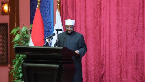 أمين البحوث الإسلامية: الأزهر منارة العِلم والحضارة وحارس الهُويَّة عبر العصور