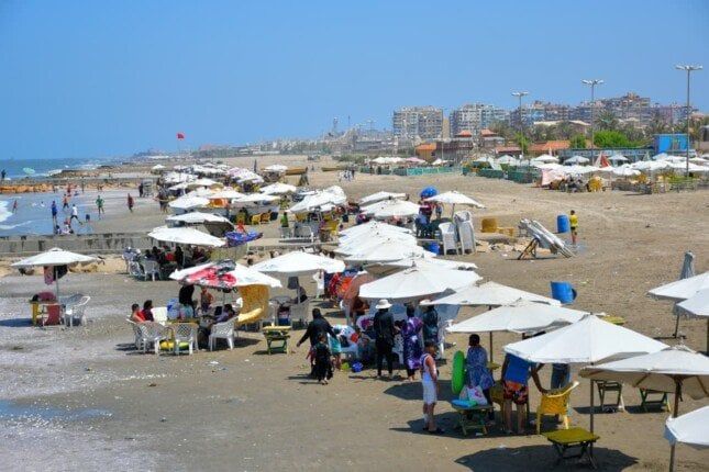 «بورسعيد» تُحذر المواطنين من ارتفاع الأمواج.. وتُشدد على الالتزام بتعليمات فرق الإنقاذ «بورسعيد» تُحذر المواطنين من ارتفاع الأمواج.. وتُشدد على الالتزام بتعليمات فرق الإنقاذ