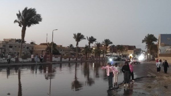 سوهاج تتشح بالسواد بعد فقد 6 من بناتها في حادث غرق مأساوي بالإسكندرية سوهاج تتشح بالسواد بعد فقد 6 من بناتها في حادث غرق مأساوي بالإسكندرية