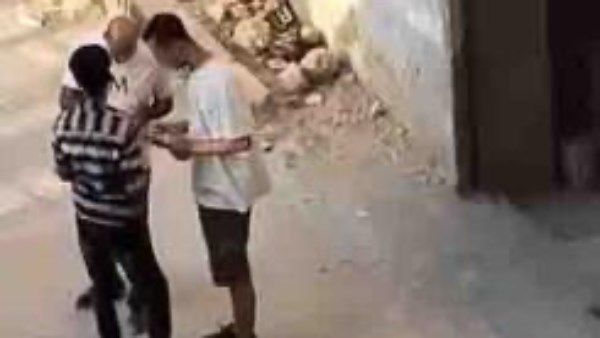 القبض على تاجري مخدرات بالمطرية القبض على تاجري مخدرات بالمطرية