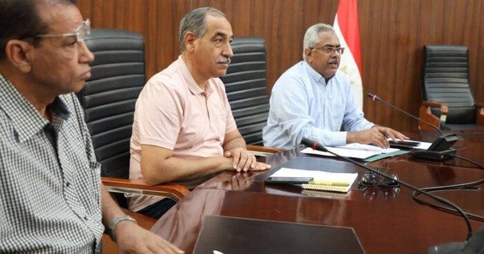 انطلاق أعمال اللجان الفنية لتطبيق قانون الإيجار الجديد بالبحر الأحمر انطلاق أعمال اللجان الفنية لتطبيق قانون الإيجار الجديد بالبحر الأحمر