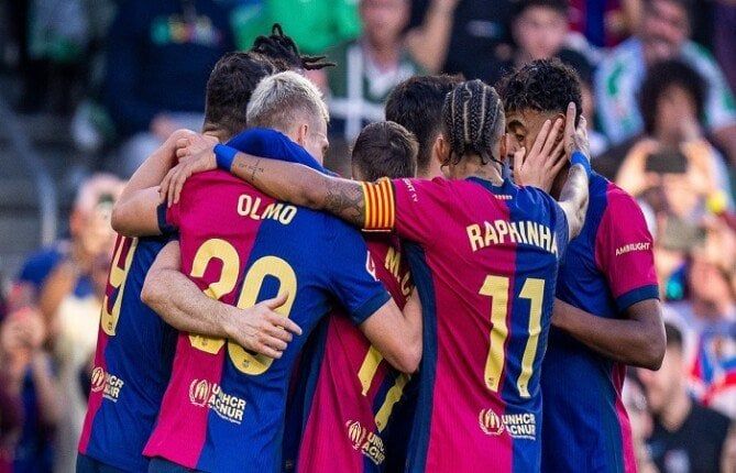 برشلونة يفوز على ليفانتي 3-2 في الدوري الإسباني برشلونة يفوز على ليفانتي 3-2 في الدوري الإسباني