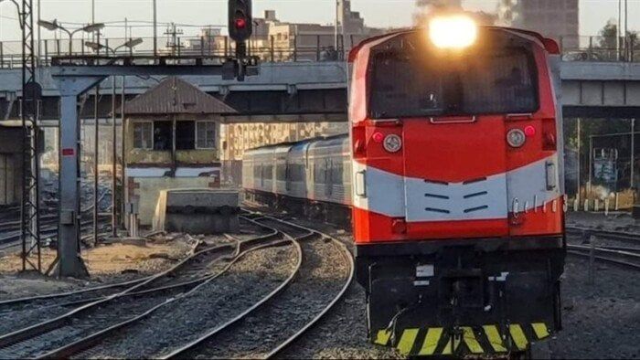 مصرع شاب دهساً أسفل عجلات قطار بالشرقية مصرع شاب دهساً أسفل عجلات قطار بالشرقية