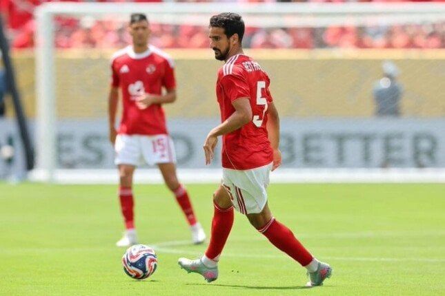 تفاصيل إصابة محمد علي بن رمضان وموقفه من قمة الأهلي وبيراميدز تفاصيل إصابة محمد علي بن رمضان وموقفه من قمة الأهلي وبيراميدز