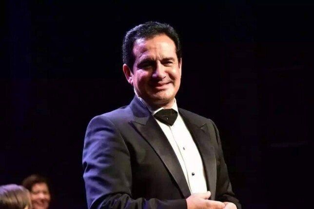 احتفالًا بالمولد النبوي.. محمد ثروت يحيي حفلا غنائيا بدار الأوبرا المصرية احتفالًا بالمولد النبوي.. محمد ثروت يحيي حفلا غنائيا بدار الأوبرا المصرية